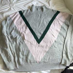 Cozy Old Navy turtleneck sweater with beautiful pattern